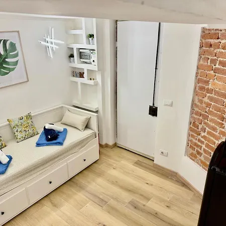 Near Lingotto Station, Cozy House Апартаменты Турин