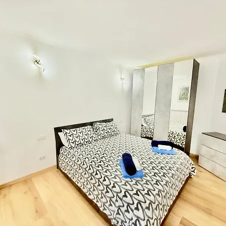 Near Lingotto Station, Cozy House