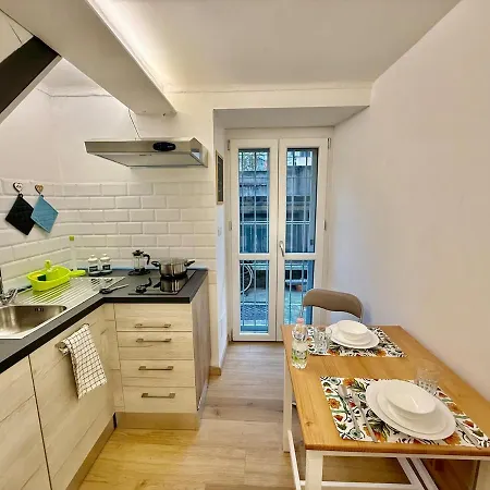 Near Lingotto Station, Cozy House Апартаменты