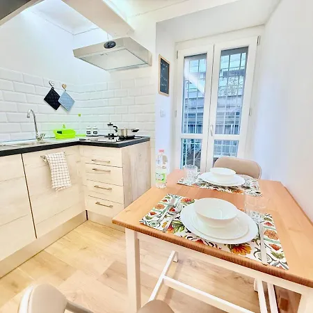 Apartment Near Lingotto Station, Cozy House Turin