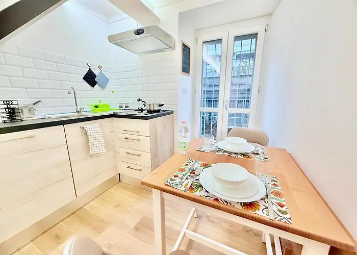 Apartment Near Lingotto Station, Cozy House Turin