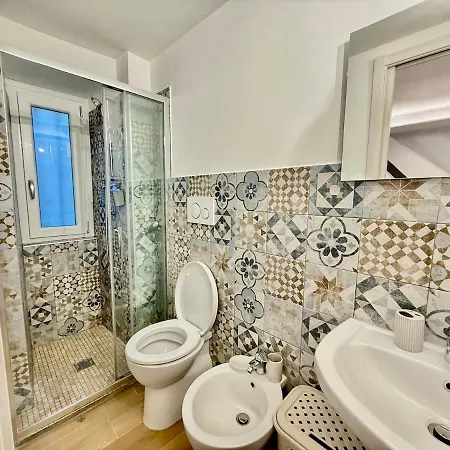 شقة Near Lingotto Station, Cozy House